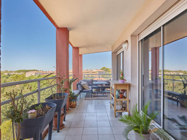 Aix-en-Provence - T2 de 55 m2 - Terrasse 23 m2 -5' à pied d — photo du bien