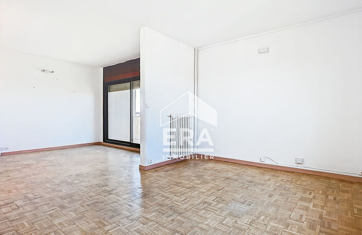 A la vente appartement 4 pièces + parking + box collectif entre chute la vie et Saint-Just à Marseille — photo 4