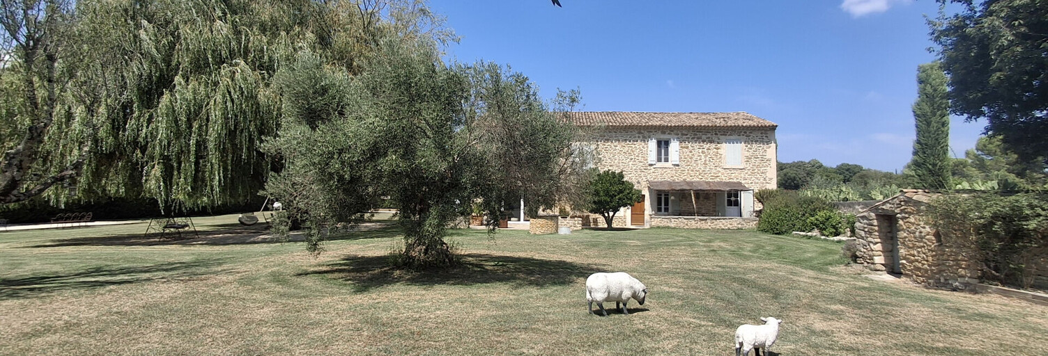 Maison 11 Pièces 385 m² à vendre à Suze-la-Rousse (26790)