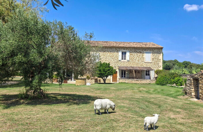 Exclusivité - Mas de 385m²  dans la campagne de Suze La Rousse — photo 2