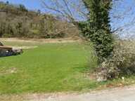 Terrain constructible dans un écrin de verdure — photo 4