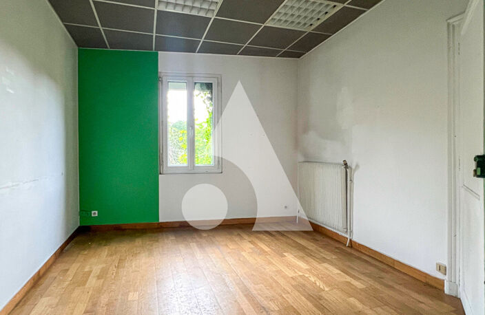 SAINTES rive gauche- Studio à aménager - Saint Eutrope — photo 5