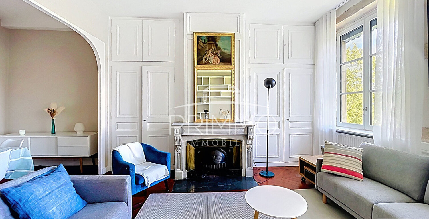LYON 4E - APPARTEMENT FAMILIAL DE 148 M² - VUE DÉGAGÉE SUR LE RHÔNE ET LE PARC - CHARME DE L'ANCIEN — photo 1