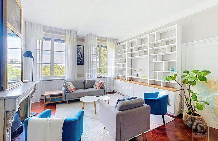 LYON 4E - APPARTEMENT FAMILIAL DE 148 M² - VUE DÉGAGÉE SUR LE RHÔNE ET LE PARC - CHARME DE L'ANCIEN — photo 2