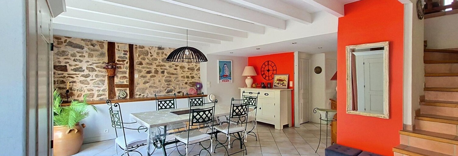 Maison 5 Pièces 123 m² à vendre à Laprugne (03250)