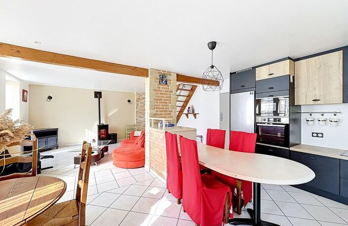 CLÉRIEUX  Maison familiale de 140 m² avec piscine — photo 3