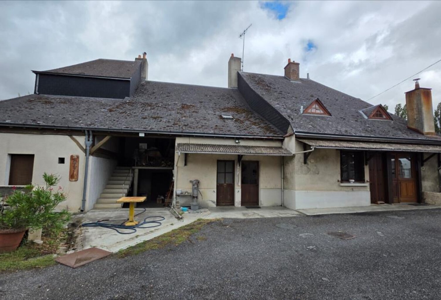 Vente maison 8 pièces 170 m² Valençay (36600) — photo 1