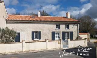 Maison 7 Pièces 128 m² à vendre à Les Églises-d'Argenteuil (17400)
