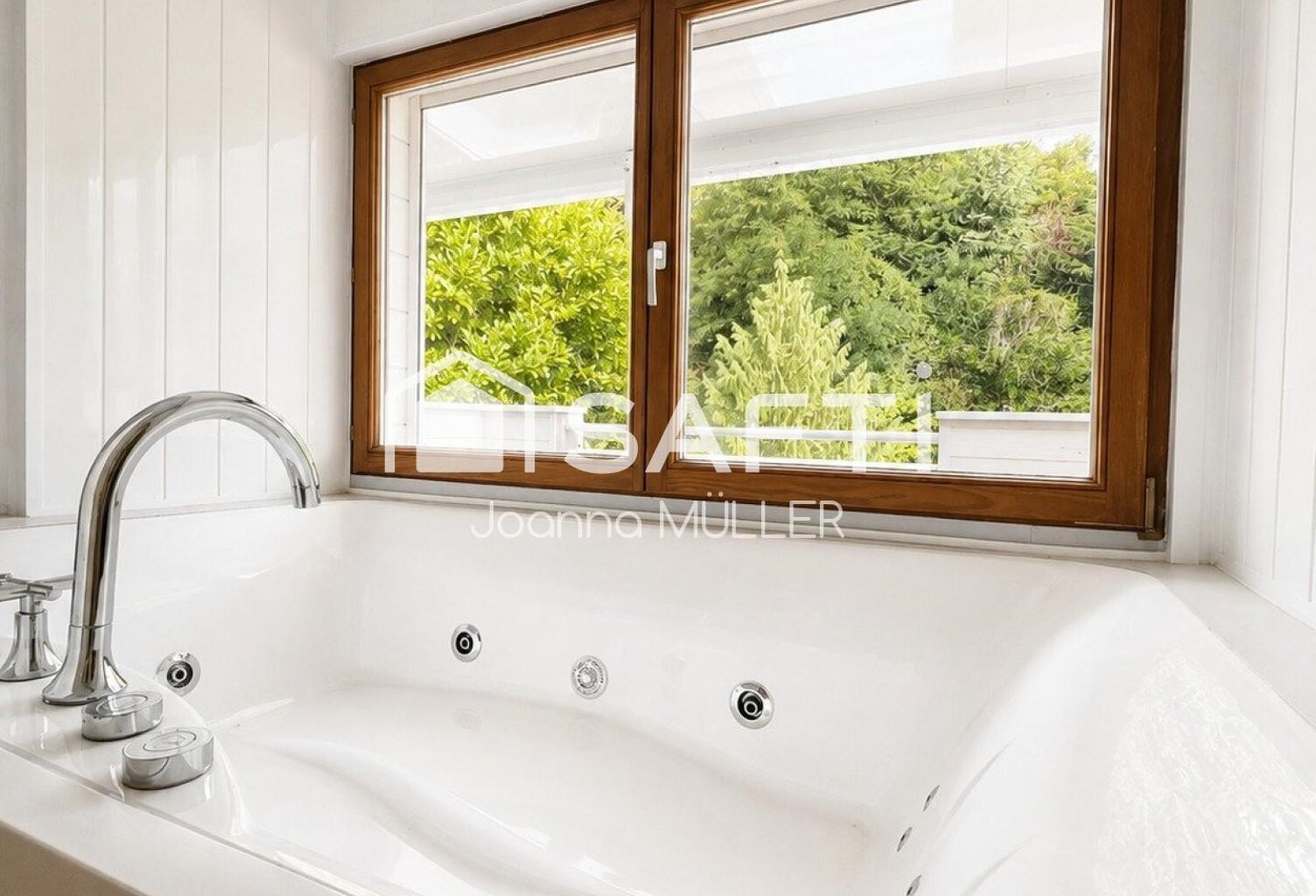 Villa d'architecte de 235 m² sur 8 ares, dans les hauteurs de BRUNSTATT — photo 1