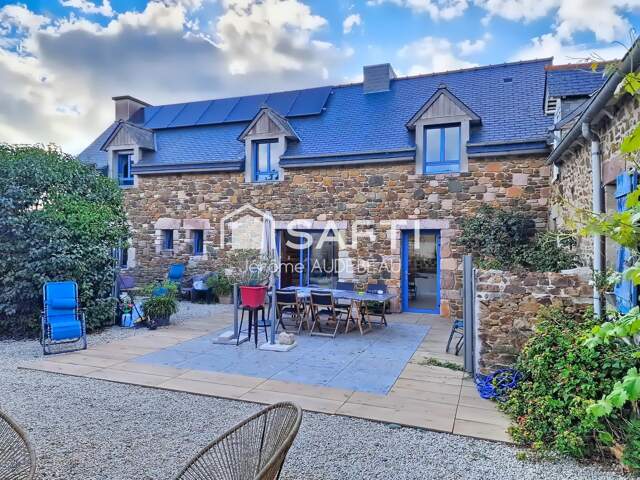 BEL ENSEMBLE IMMOBILIER AU CALME ET AVEC GRAND TERRAIN — photo du bien