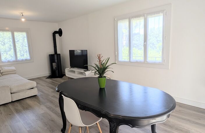 Vente Maison traditionnelle 5 pièces — photo 3