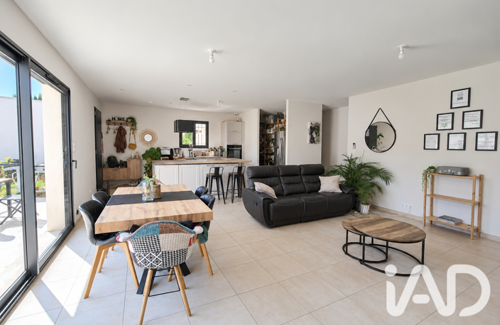 Vente Maison/villa 4 pièces — photo 2