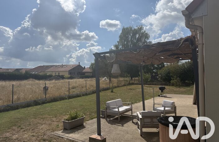 Vente Maison/villa 5 pièces — photo 2
