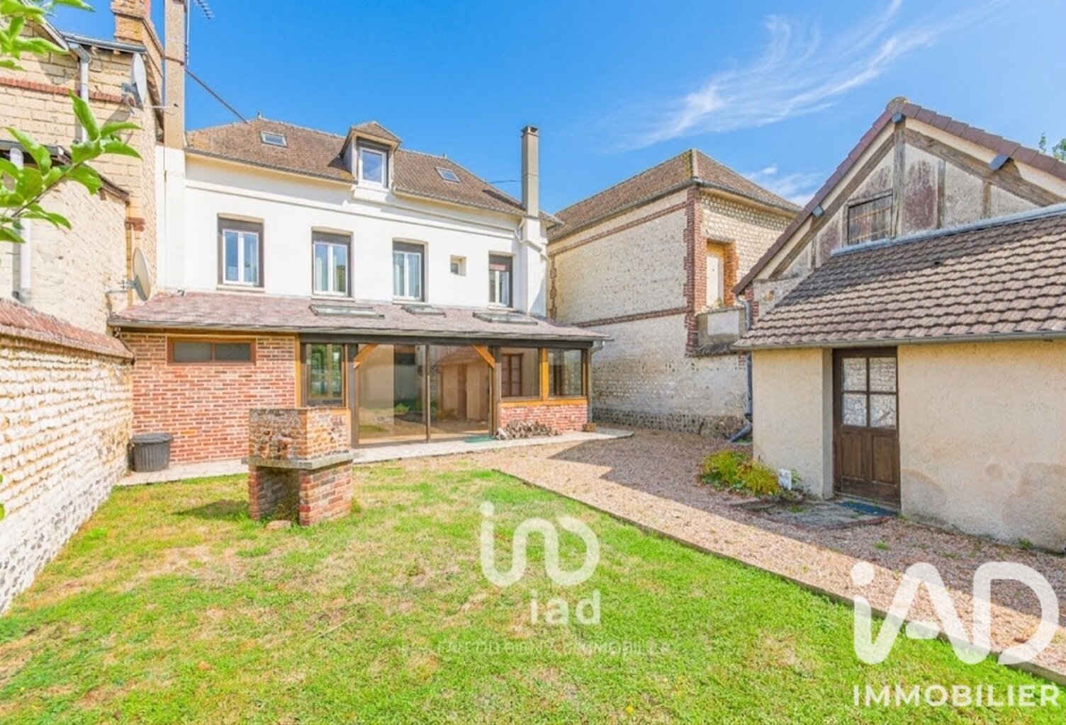 Vente Maison/villa 6 pièces — photo 1