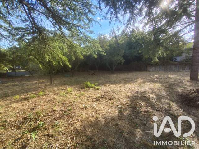 Vente Terrain à bâtir 590 m&sup2; — photo du bien
