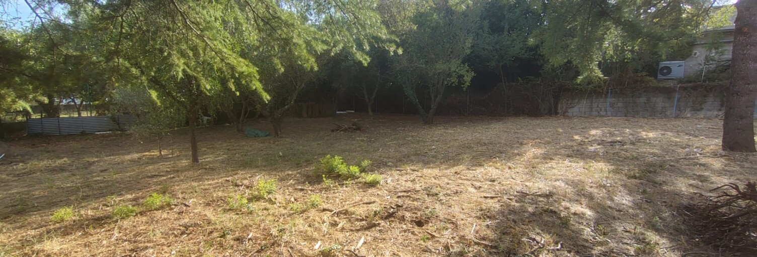 Terrain  590 m² à vendre à Sorgues (84700)