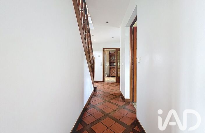 Vente Maison traditionnelle 7 pièces — photo 3
