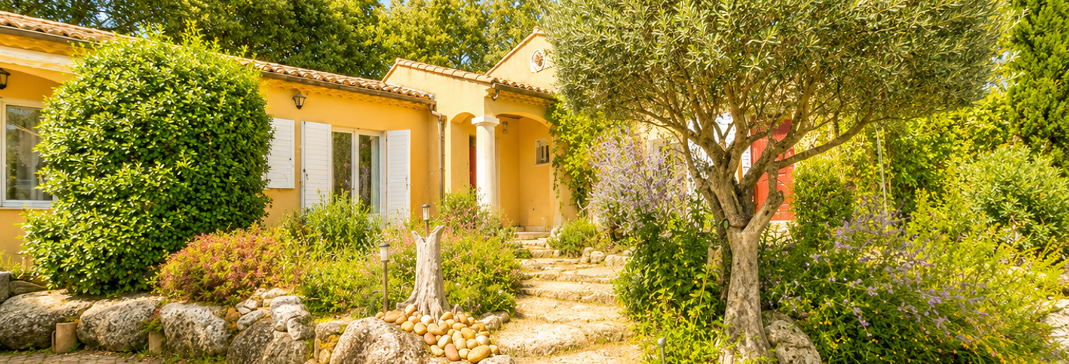 Maison 5 Pièces 112 m² à vendre à Saint-Restitut (26130)