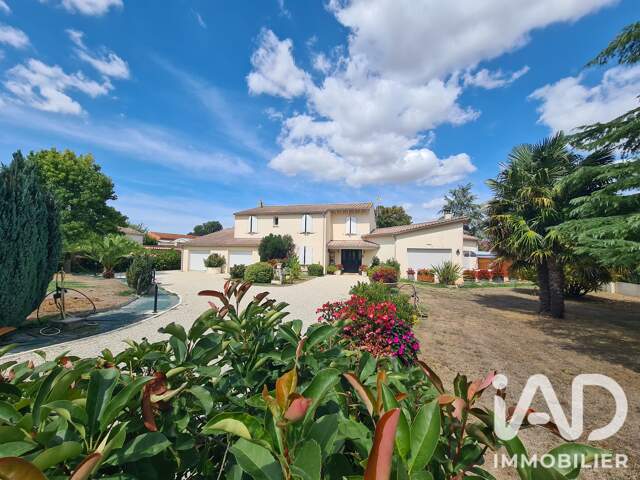 Vente Maison traditionnelle 10 pièces — photo du bien