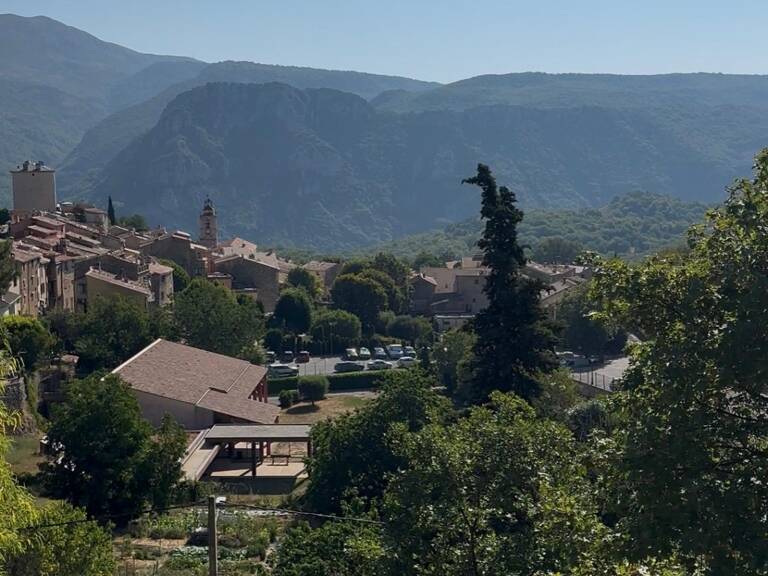 Vente Terrain à bâtir 3 340 m&sup2; — photo 1
