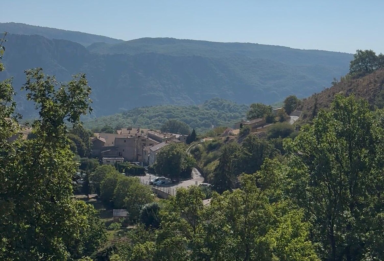 Vente Terrain à bâtir 5 700 m&sup2; — photo 1
