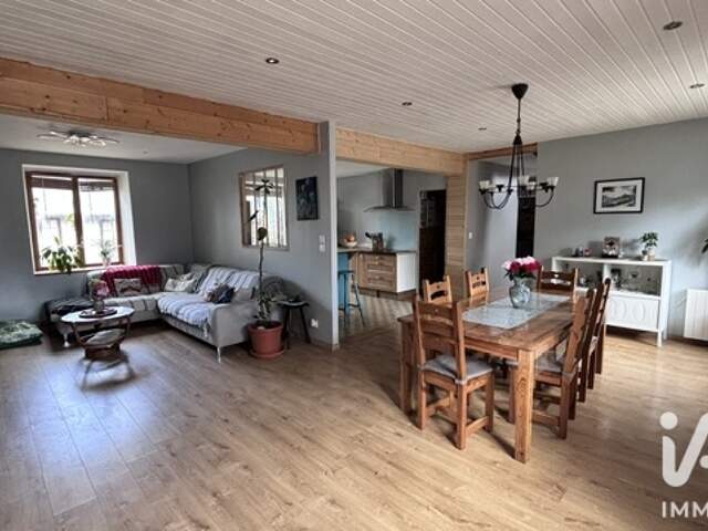 Vente Maison/villa 8 pièces — photo du bien