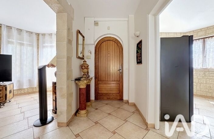 Vente Maison/villa 7 pièces — photo 2