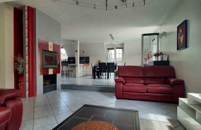 Vente Maison traditionnelle 6 pièces — photo 2