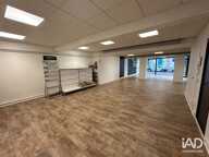 Location Boutique/Local commercial 150 m&sup2; — photo 2