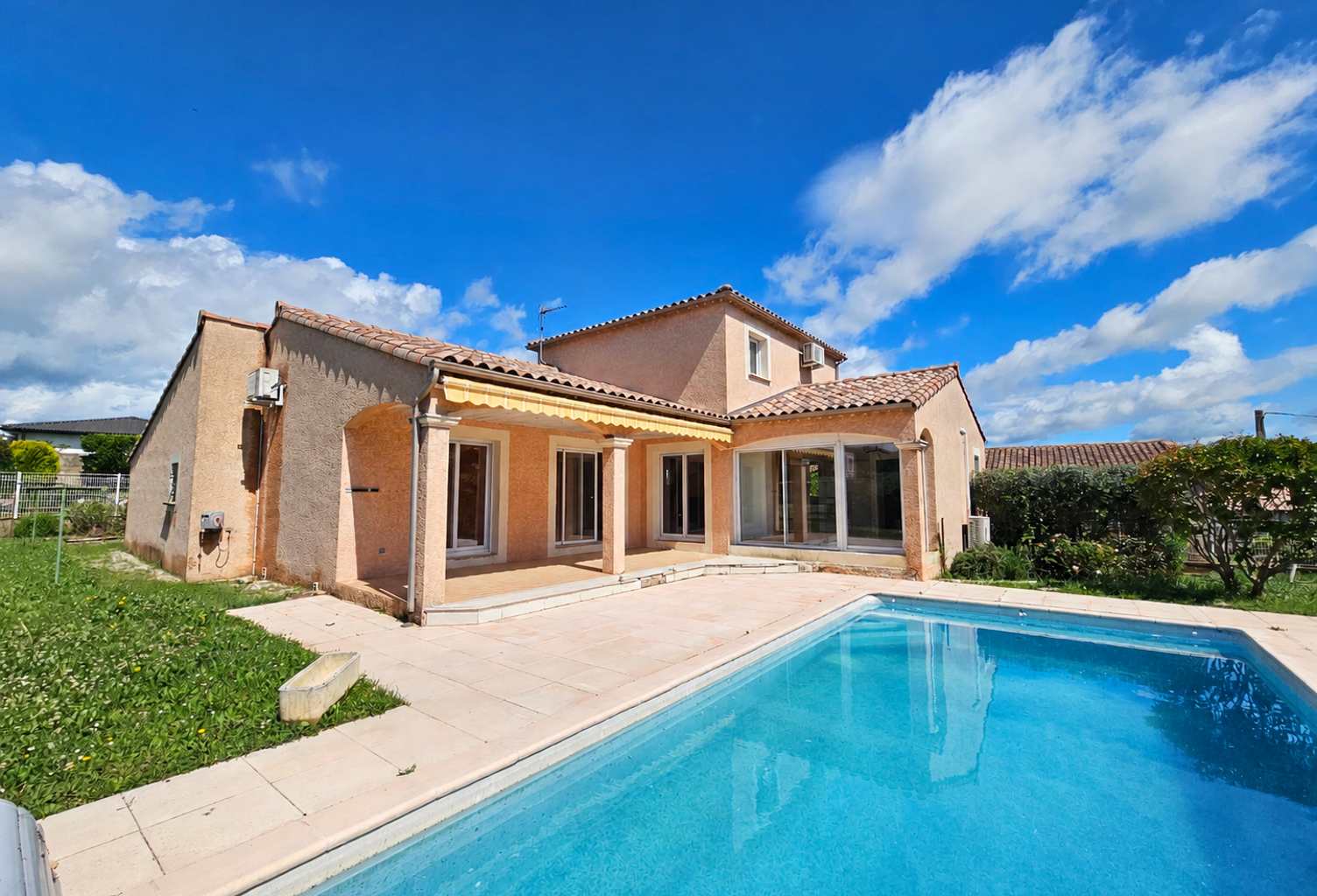 Villa méditerranéenne de 130 m2   Confort, accessibilité et piscine — photo 1