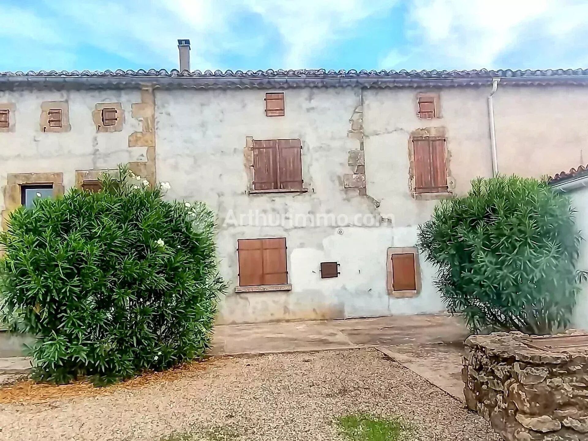 Maison 5 pièces 143 m² · à Viviers-lès-Montagnes · 143 m² · 260 000 €