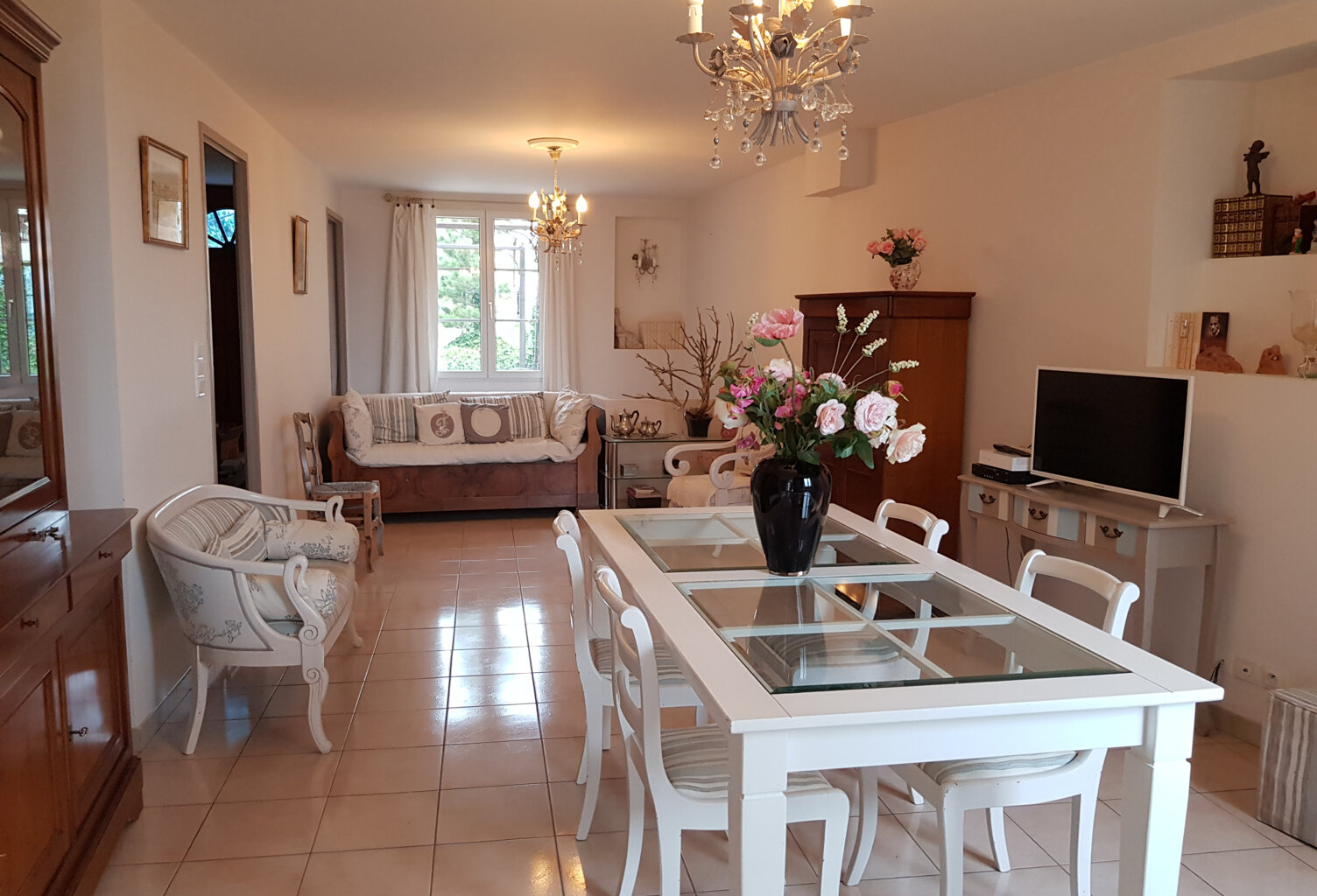 Maison de village avec terrasses — photo 1