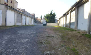 Garage   m² à louer à Le Puy-en-Velay (43000)