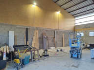 10 MN MONTBRISON LOCAL DE 220 M2 AVEC PARKING ET ACCES CAMIO — photo 2