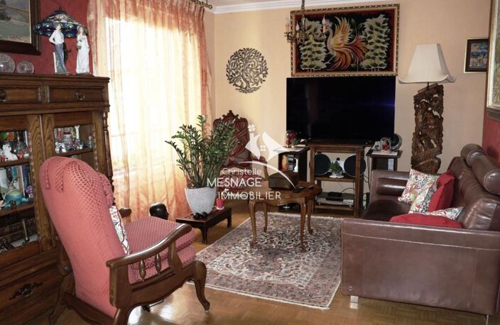 À vendre chez Christelle Mesnage Immobilier - Centre ville d — photo 4