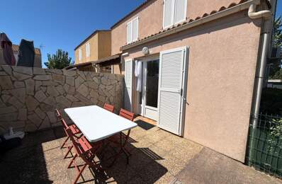 À Vendre - Marseillan plage  -   Villa rénovée à 200 m de la mer – Résidence avec piscine — photo du bien