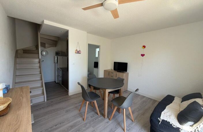 À Vendre - Marseillan plage  - 🌊 Villa rénovée à 200 m de la mer – Résidence avec piscine — photo 3