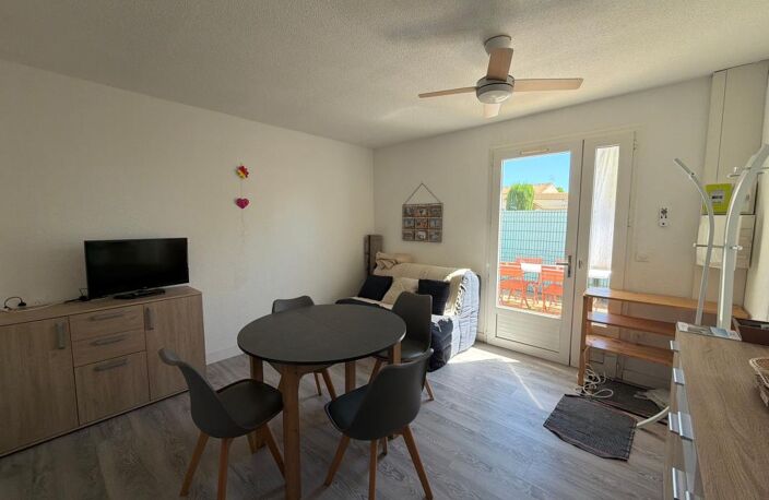 À Vendre - Marseillan plage  - 🌊 Villa rénovée à 200 m de la mer – Résidence avec piscine — photo 5