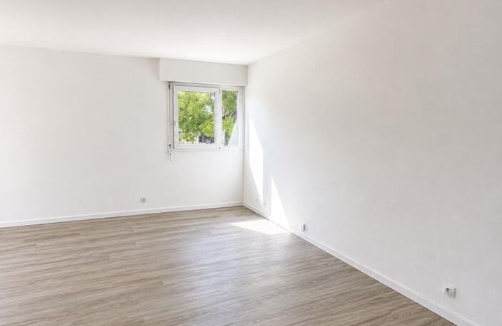 APPARTEMENT CLIMATISÉ AVEC TERRASSE - CENTRE VILLE — photo 5