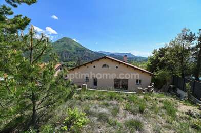 Maison 7 pièces 260000 €
