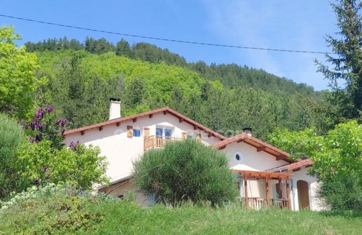 Maison à vendre 4 pièces VEYNES (05) — photo 2