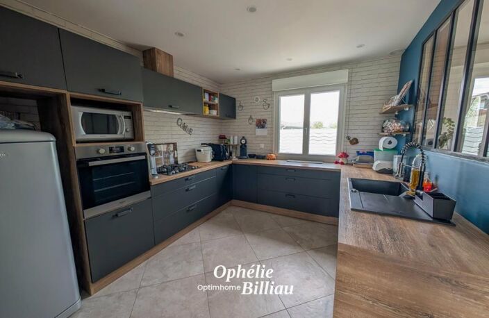 Maison individuelle semi plain pied 143 m², 5 chambres, terrain 1 385 m² à Calonne-sur-la-Lys — photo 4
