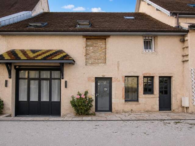Maison de ville 4 chambres – Terrasse et garage à Sampans (39) — photo du bien