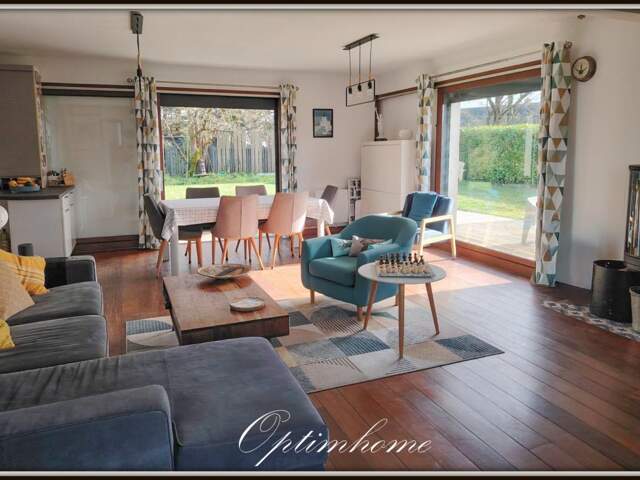 Maison à vendre 7 pièces  (44) — photo du bien