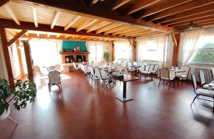 À VENDRE – FONDS DE COMMERCE BAR, RESTAURANT & ÉVÉNEMENTIEL SAVENAY (44) — photo 3