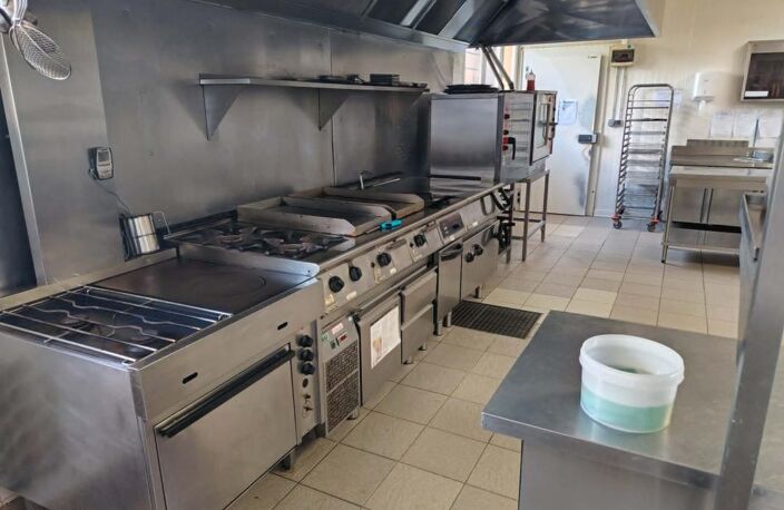 À VENDRE – FONDS DE COMMERCE BAR, RESTAURANT & ÉVÉNEMENTIEL SAVENAY (44) — photo 4