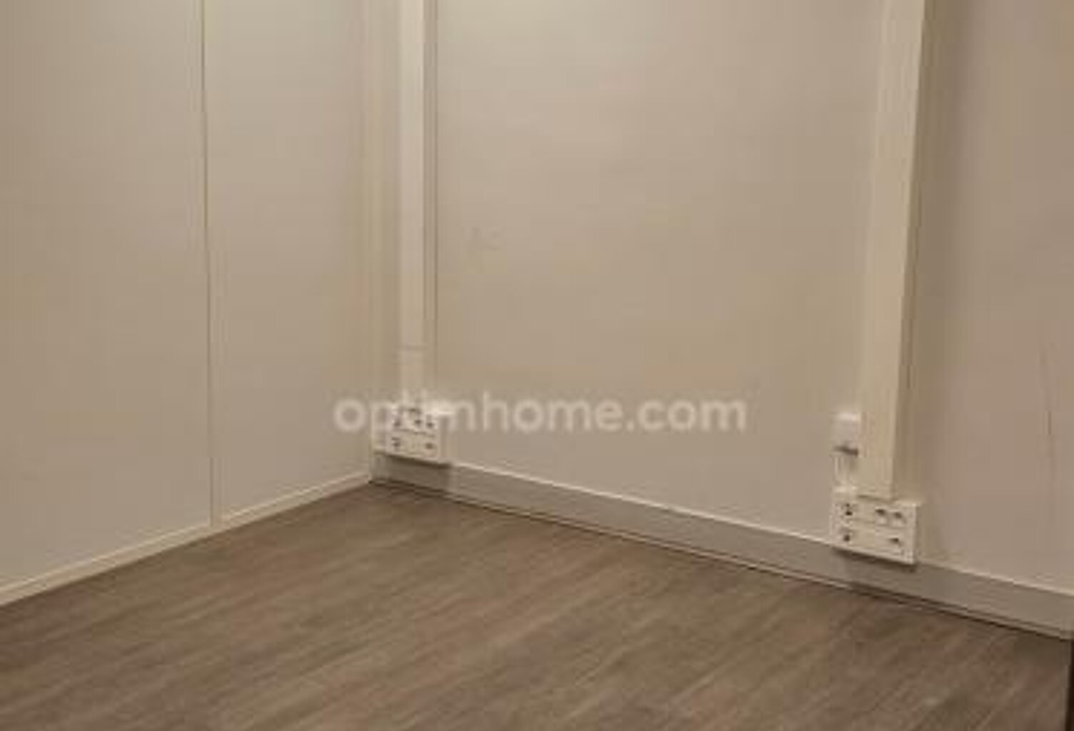 Bureau de 10 m2 à louer à Cergy Préfecture — photo 1
