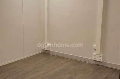 Bureau 1 pièces 270 €