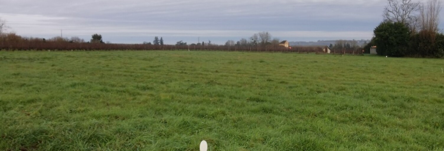 Terrain  810 m² à vendre à Saint-Pierre-de-Mons (33210)
