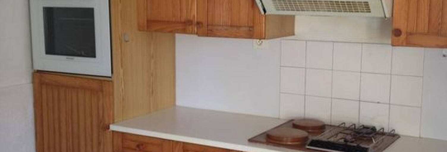 Maison 4 Pièces 50 m² à louer à Compreignac (87140)